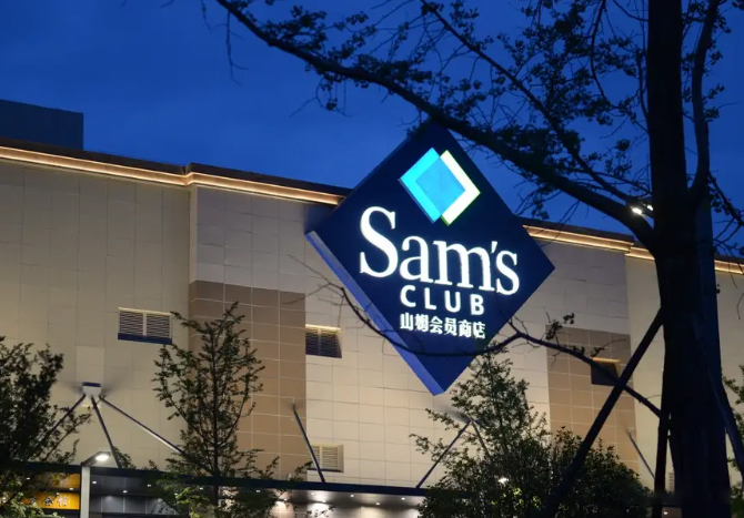 Case Study: How Sam's Club Ensures Freshness with 37 ICESTA Flake Ice Machines