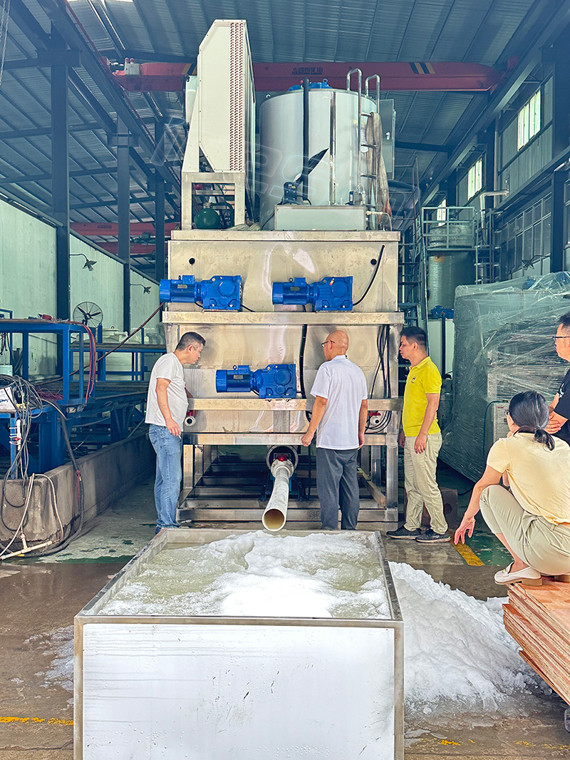 ICESTA Customized Automatic Energy Saving High Productivity Long Service Life 15 ton slurry ice machine